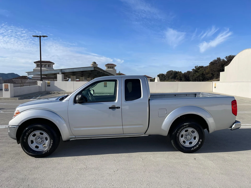 2009 Nissan Frontier 2nd Gen - Image 8 of 31