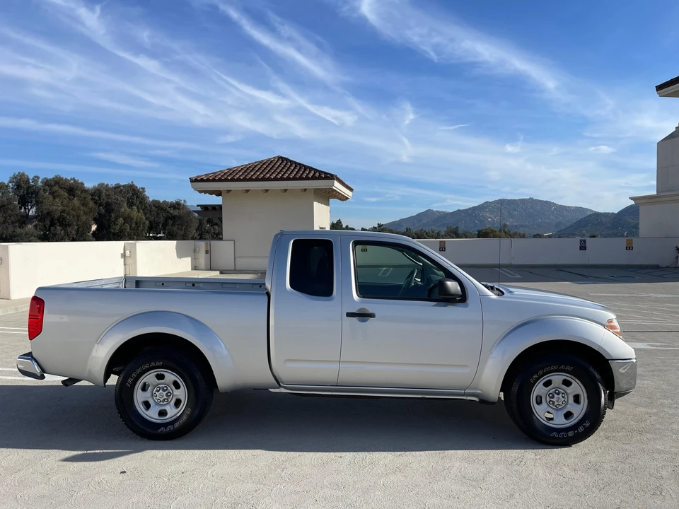 2009 Nissan Frontier 2nd Gen - Image 14 of 31