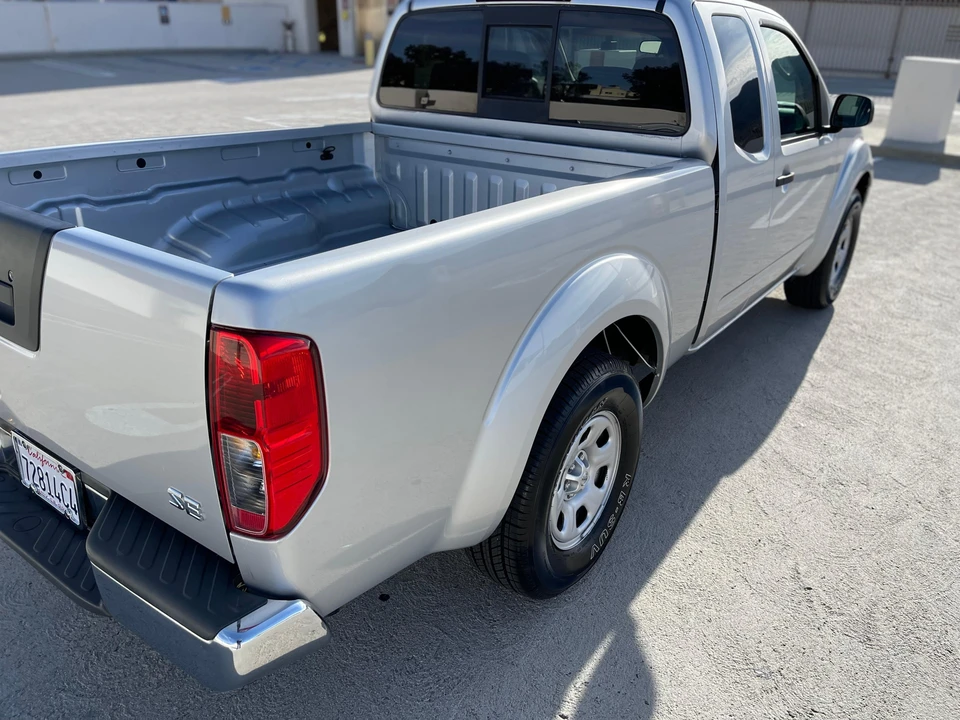 2009 Nissan Frontier 2nd Gen - Image 25 of 31