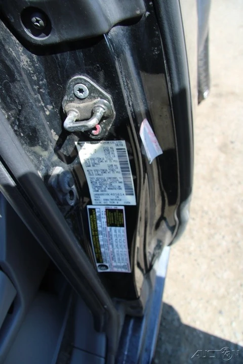 2009 Nissan Frontier 2nd Gen - Image 12 of 21