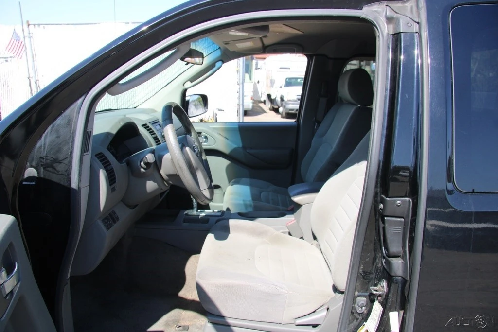 2009 Nissan Frontier 2nd Gen - Image 14 of 21