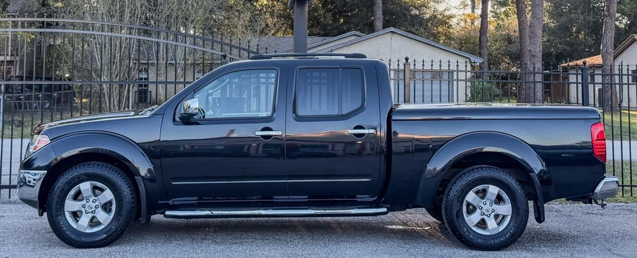 2009 Nissan Frontier 2nd Gen - Image 3 of 12