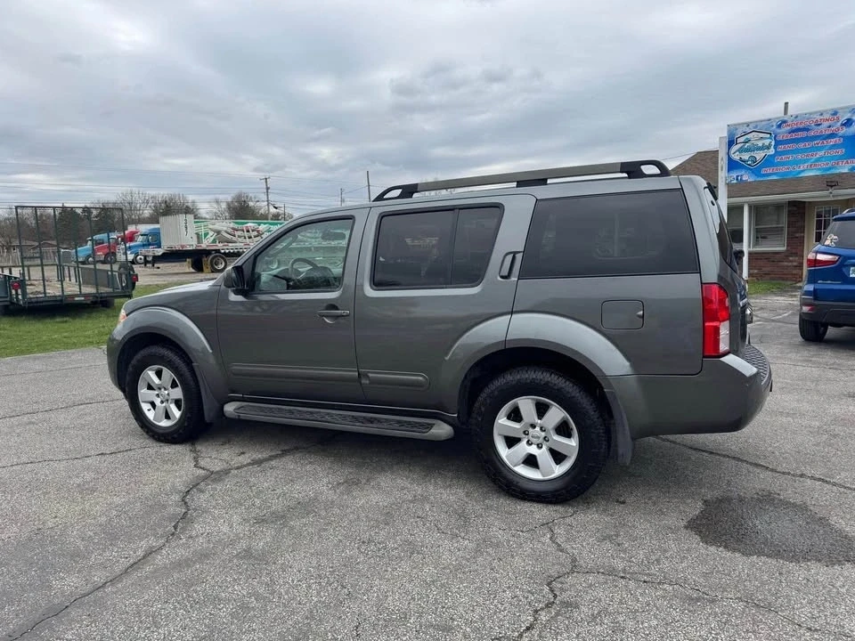 2009 Nissan Pathfinder 3rd Gen - Image 10 of 17