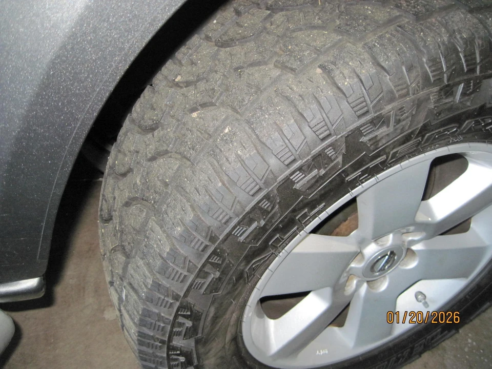 2009 Nissan Pathfinder 3rd Gen - Image 13 of 17