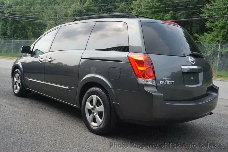 2009 Nissan Quest - Image 5 of 12