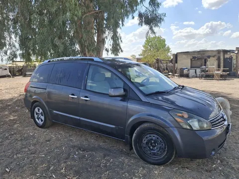 2009 Nissan Quest GLE Minivan