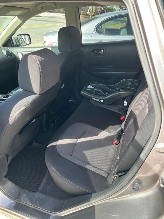 2009 Nissan Rogue - Image 7 of 9