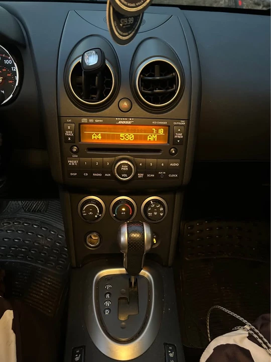 2009 Nissan Rogue - Image 8 of 10