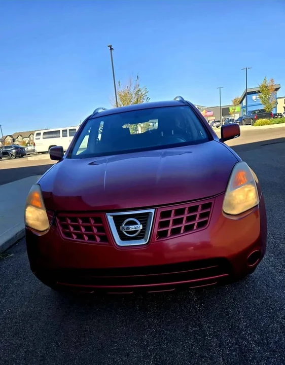 2009 Nissan Rogue - Image 2 of 9