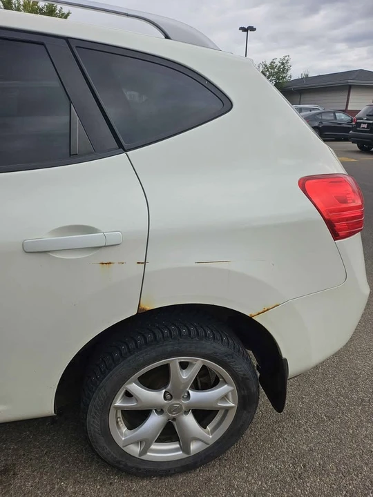 2009 Nissan Rogue - Image 3 of 14