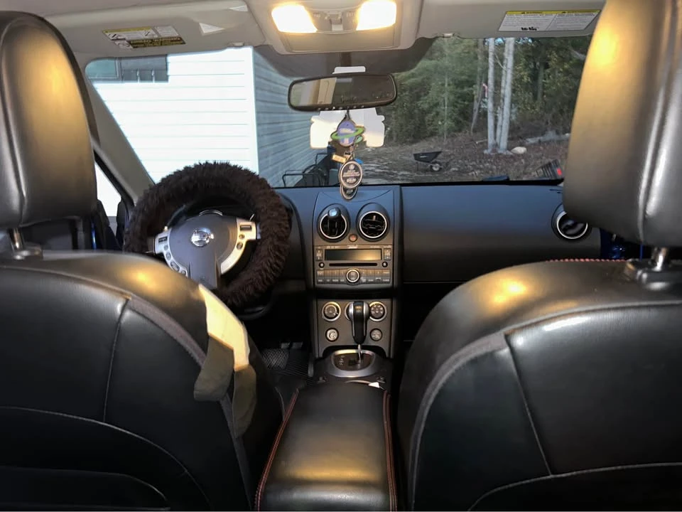 2009 Nissan Rogue - Image 5 of 10