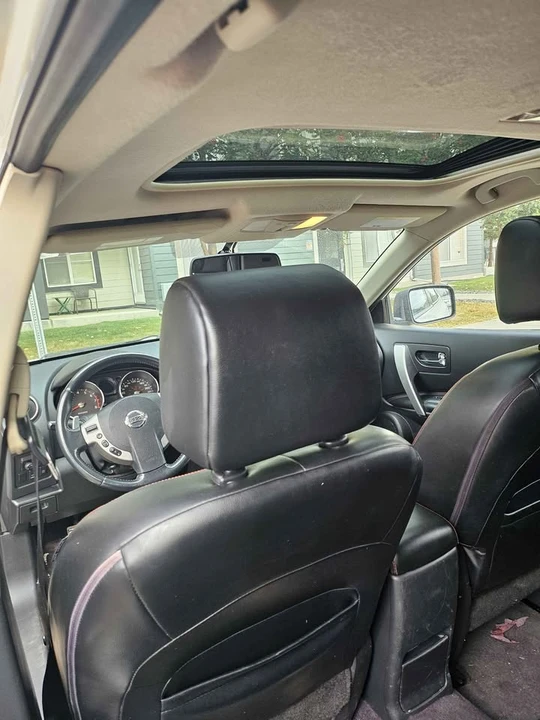 2009 Nissan Rogue - Image 6 of 14