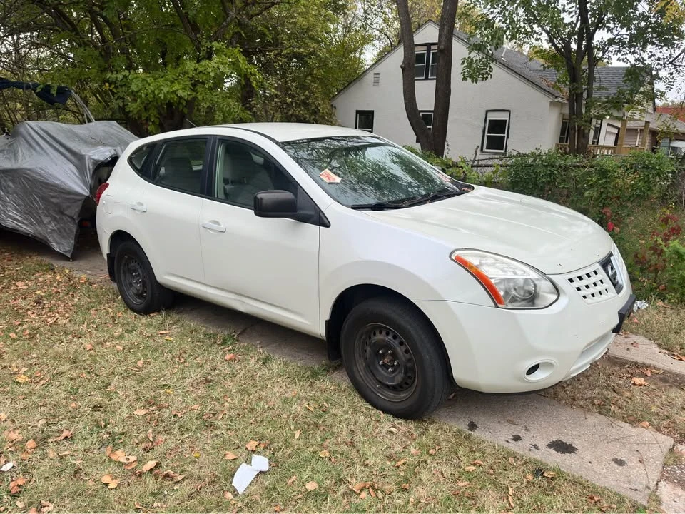 2009 Nissan Rogue - Image 8 of 8