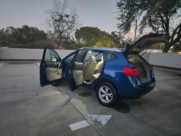 2009 Nissan Rogue - Image 8 of 21