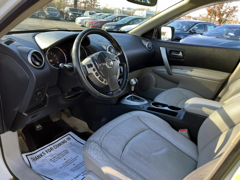 2009 Nissan Rogue - Image 9 of 21