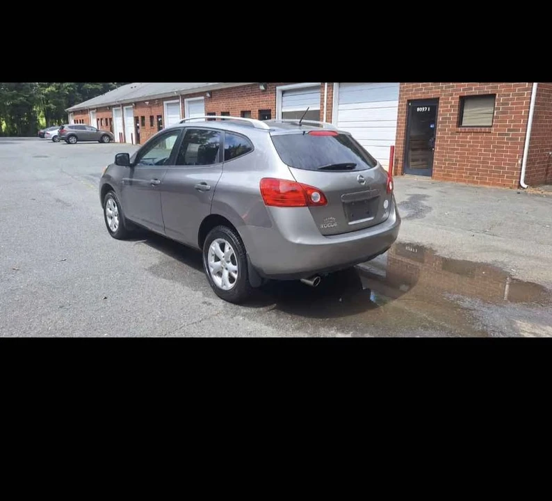 2009 Nissan Rogue - Image 18 of 20