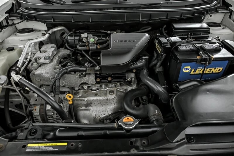 2009 Nissan Rogue - Image 14 of 21