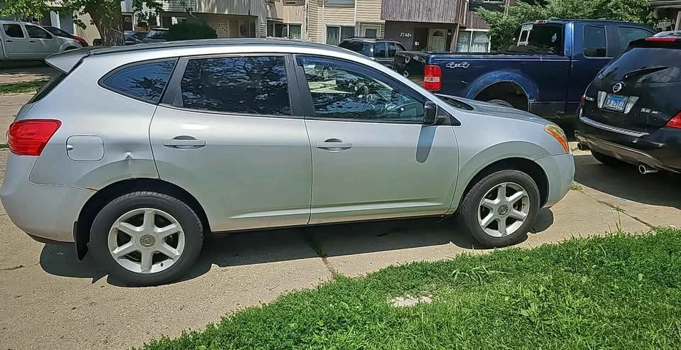 2009 Nissan Rogue - Image 5 of 7