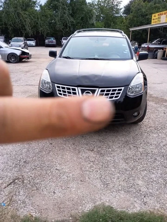 2009 Nissan Rogue - Image 3 of 4
