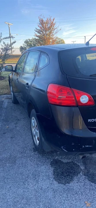 2009 Nissan Rogue - Image 2 of 4