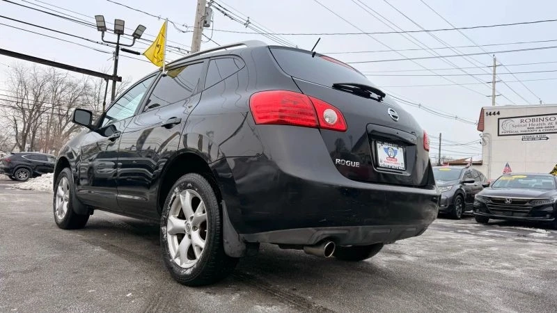 2009 Nissan Rogue - Image 8 of 12