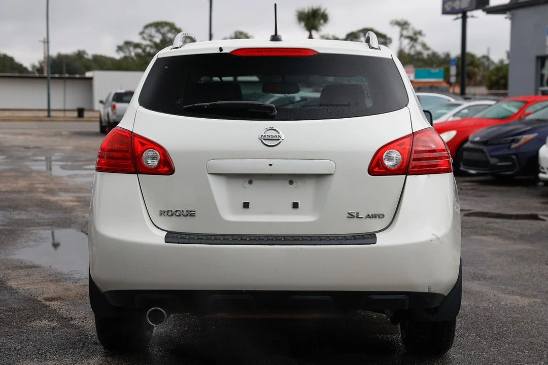 2009 Nissan Rogue - Image 7 of 12