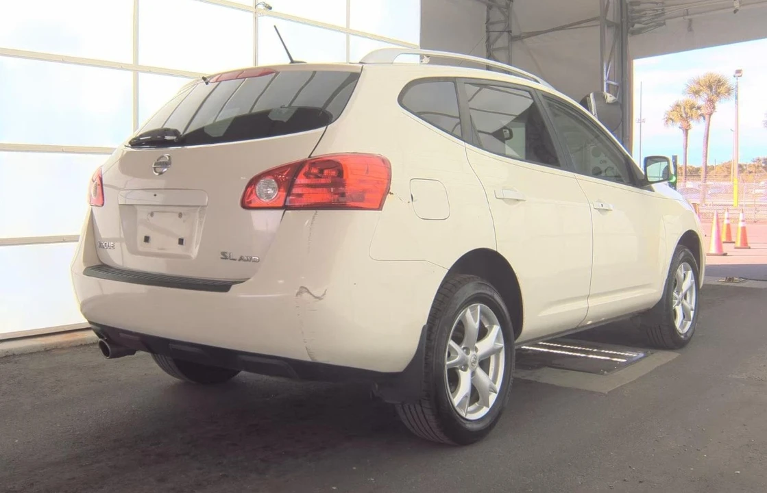 2009 Nissan Rogue - Image 4 of 12