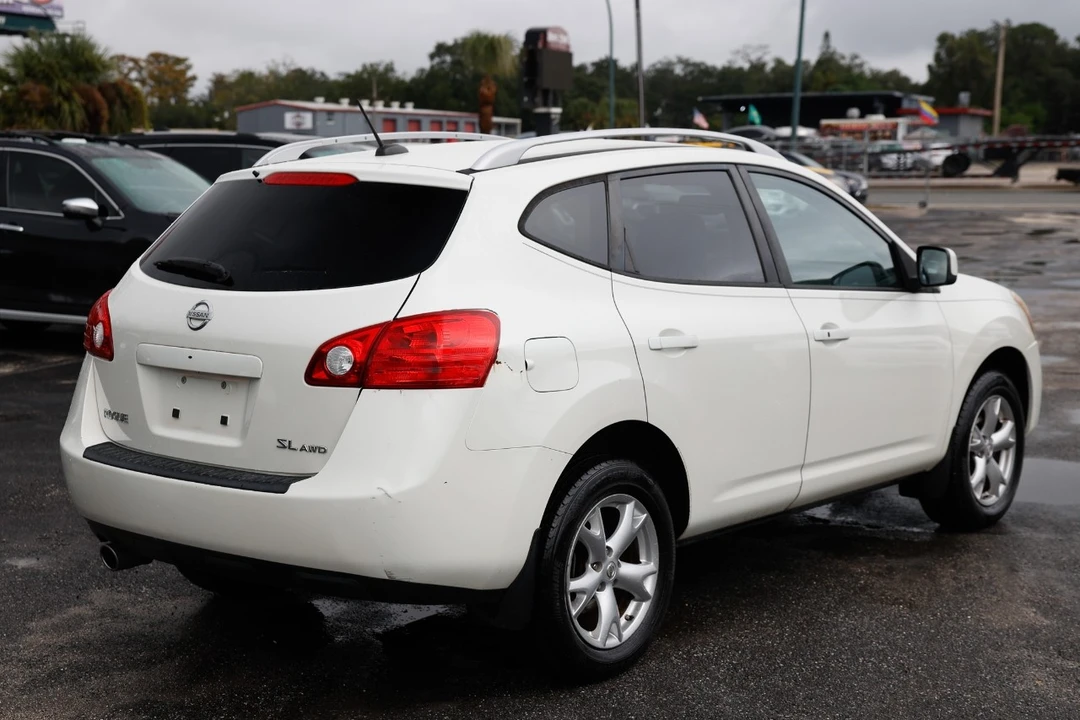 2009 Nissan Rogue - Image 11 of 12