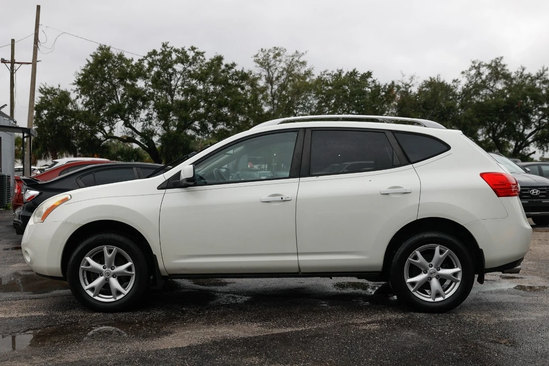 2009 Nissan Rogue - Image 3 of 12
