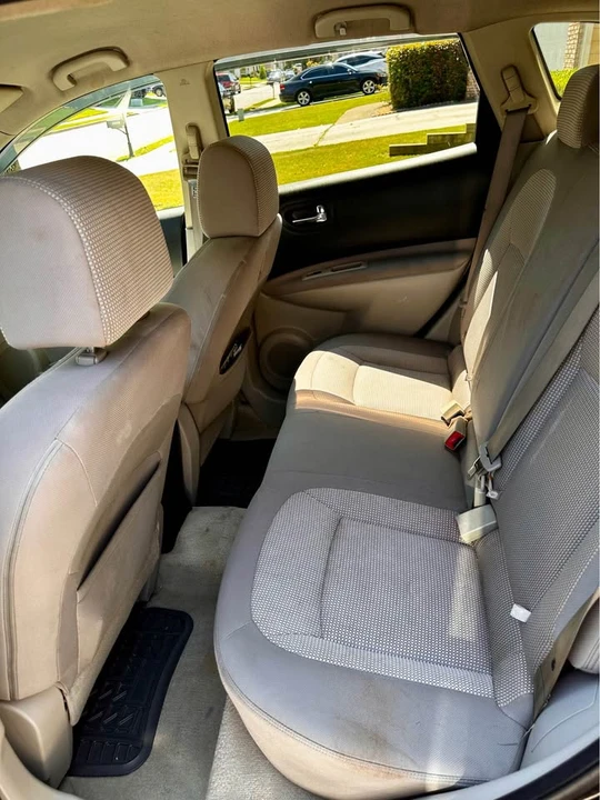 2009 Nissan Rogue - Image 15 of 16