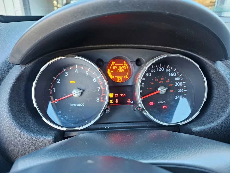 2009 Nissan Rogue - Image 2 of 10