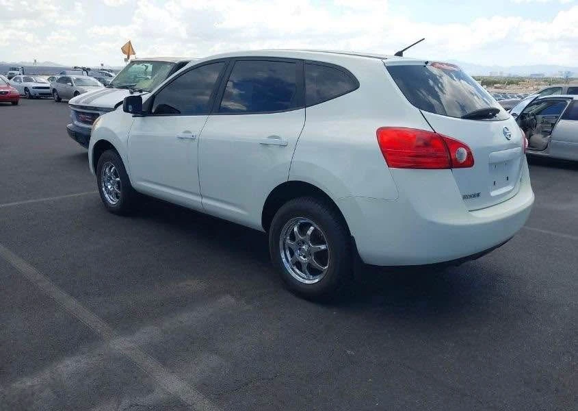 2009 Nissan Rogue - Image 3 of 5