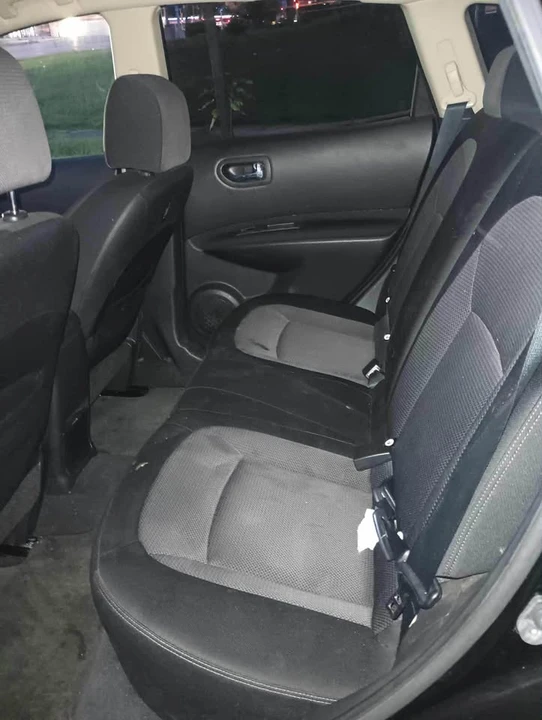 2009 Nissan Rogue - Image 6 of 8