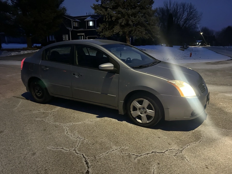 2009 Nissan Sentra 6th Gen - Image 2 of 8