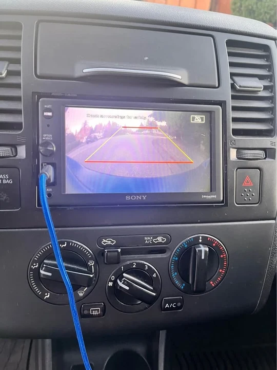 2009 Nissan Versa - Image 10 of 10