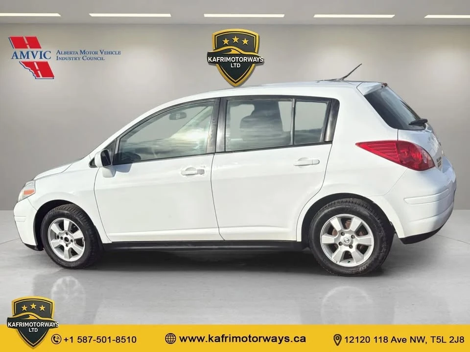 2009 Nissan Versa - Image 12 of 17