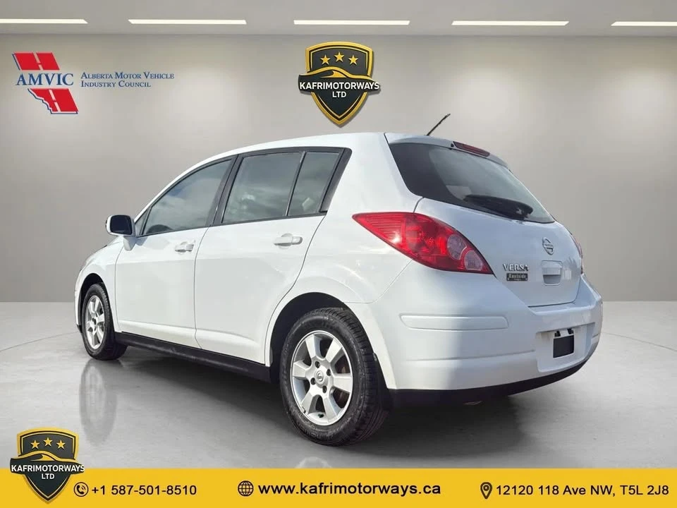 2009 Nissan Versa - Image 6 of 17