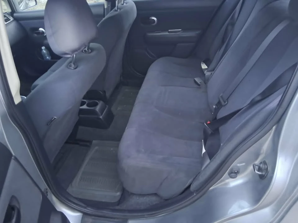 2009 Nissan Versa - Image 11 of 11
