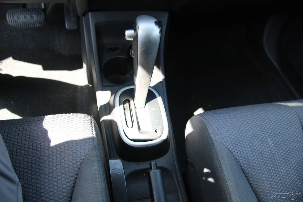 2009 Nissan Versa - Image 17 of 21