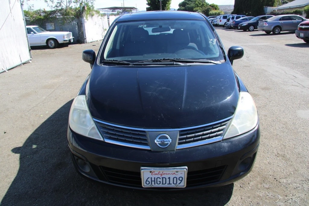 2009 Nissan Versa - Image 11 of 21