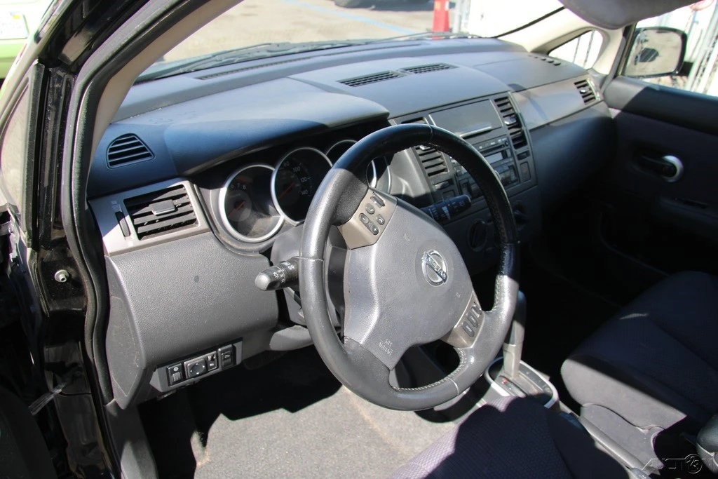 2009 Nissan Versa - Image 14 of 21