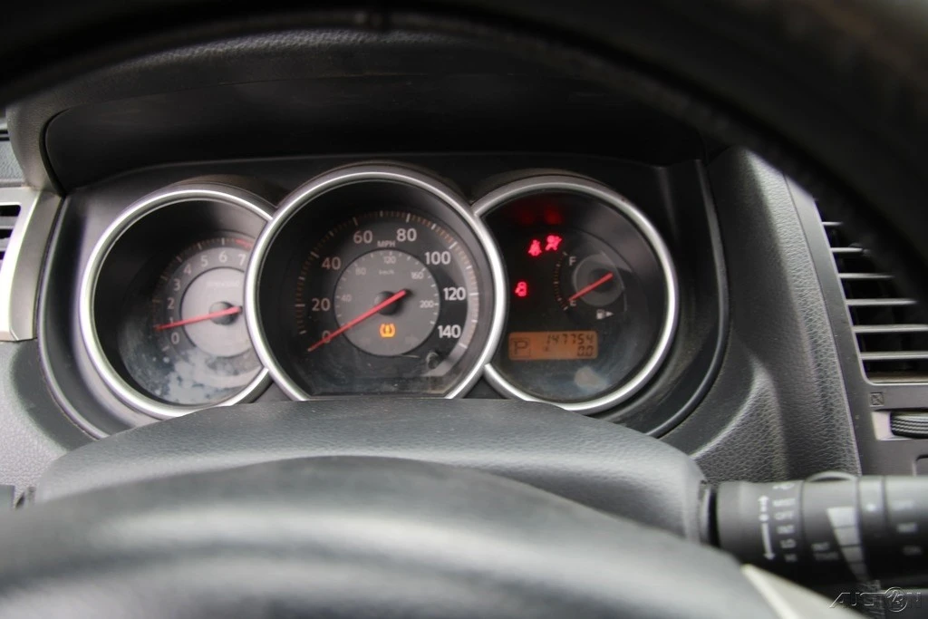 2009 Nissan Versa - Image 14 of 21