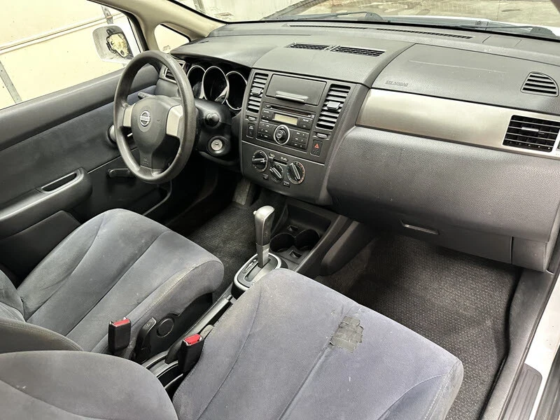 2009 Nissan Versa - Image 20 of 21