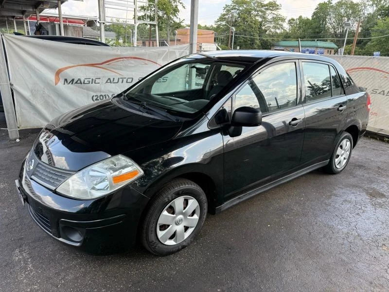 2009 Nissan Versa - Image 8 of 12