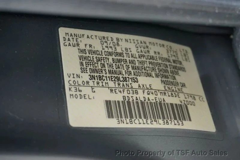 2009 Nissan Versa - Image 11 of 12