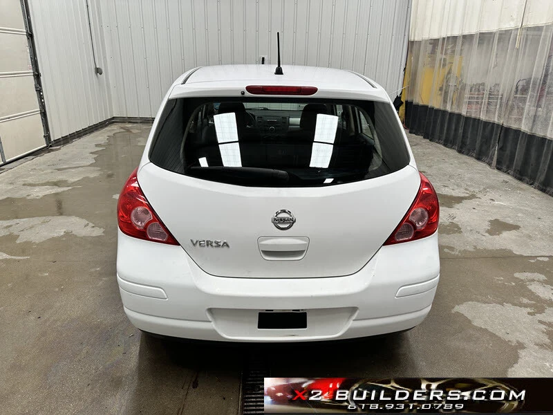 2009 Nissan Versa - Image 5 of 12