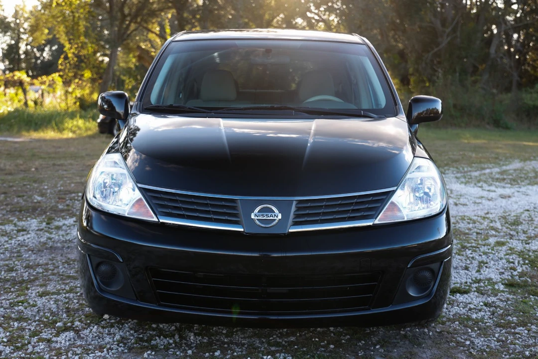 2009 Nissan Versa - Image 17 of 21