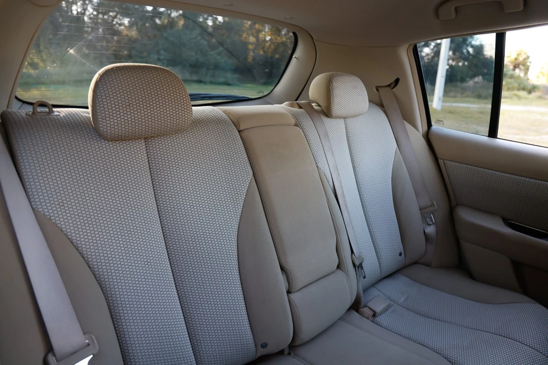 2009 Nissan Versa - Image 14 of 21
