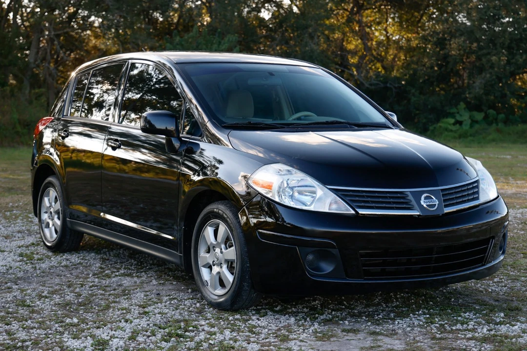 2009 Nissan Versa - Image 15 of 21