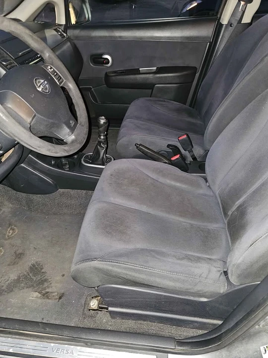 2009 Nissan Versa - Image 7 of 20